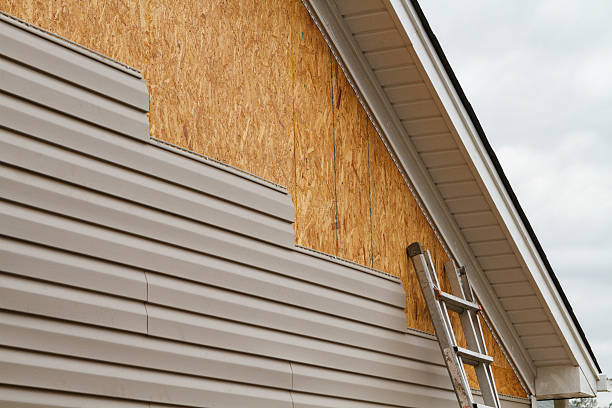 24/7 Emergency Siding Replacement experts in Green Bay, VA